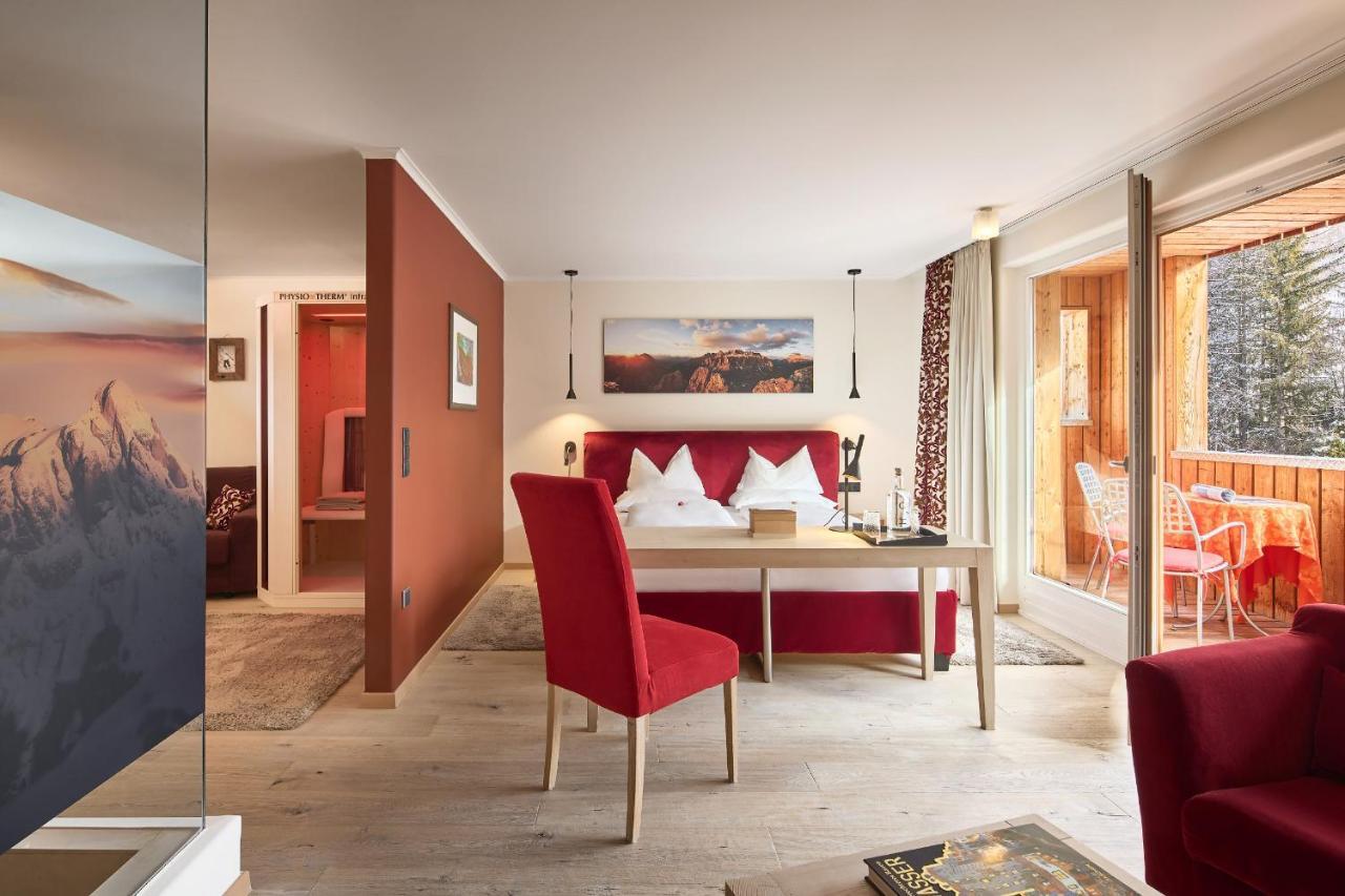 Dolomit Boutique Hotel Ла-Вілла Екстер'єр фото
