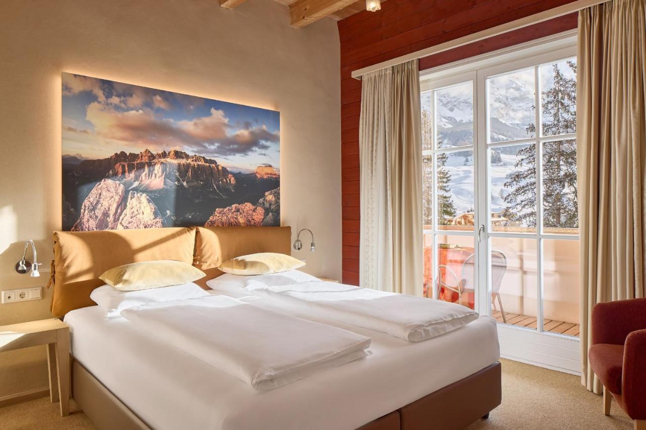 Dolomit Boutique Hotel Ла-Вілла Екстер'єр фото